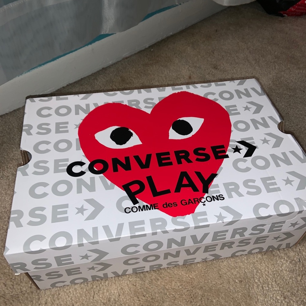 Comme de Garçon x Converse PLAY hightop